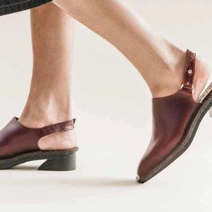 Hilos Aurora mules in Burgundy
